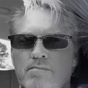 Meet your Posher, Dave